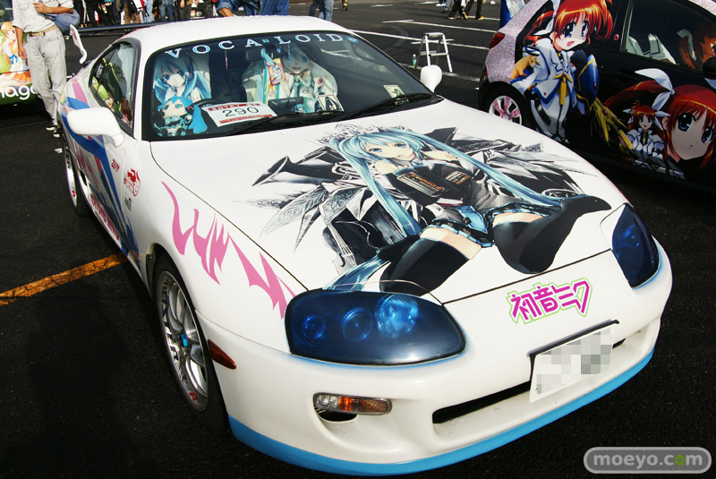 Illustration for article titled A Thousand Cars, Covered In Otaku Stickers